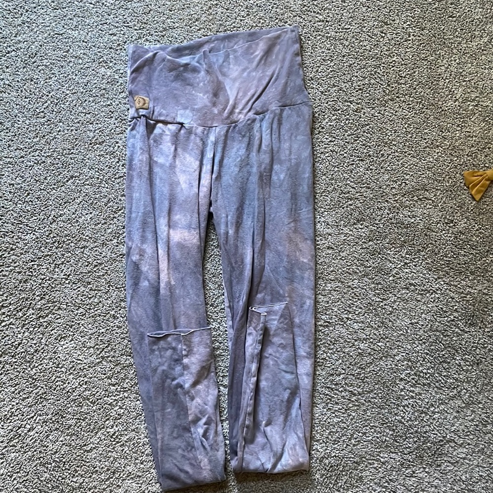 sinew moon leggings